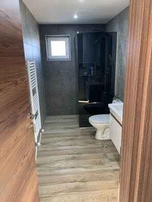 Hair dryer, towels, soap, shampoo - VILLA M WITH PRIVATE POOL,PRIVATE SAUNA & JACUZZI (Lavci)