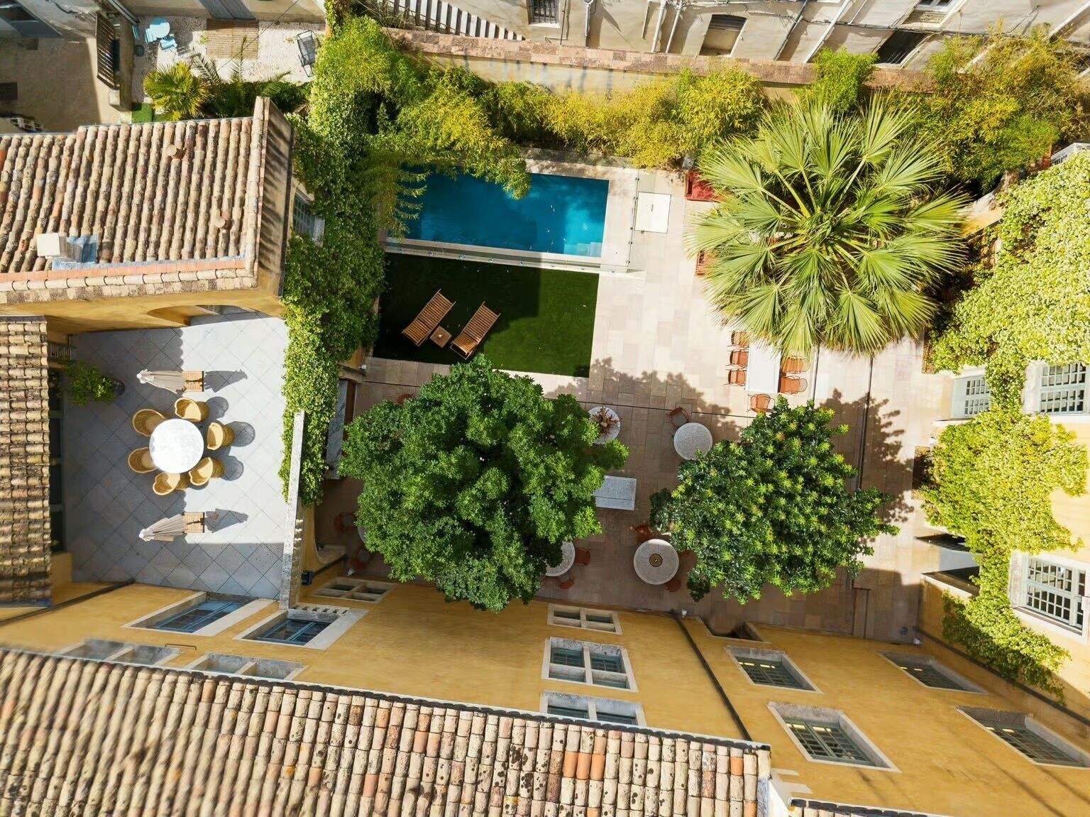 Outdoor pool, open 7:00 AM to 6:30 PM, sun loungers