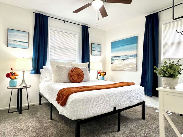 3 bedrooms, desk, iron/ironing board, free WiFi