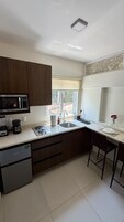 Executive Double Room | Private kitchen