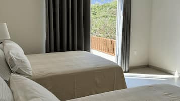 Appartement | Couette en duvet d'oie, bureau