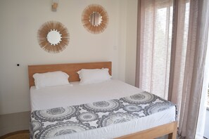 3 chambres, fer et planche Ă repasser, Wi-Fi gratuit, draps fournis