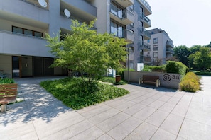 Exterior - Maratońska 3A Poznań | Studio with Terrace | Close to MTP | Stay for Two | Business Trip (Poznan)