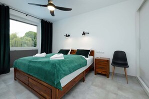 1 bedroom, iron/ironing board, WiFi, bed sheets