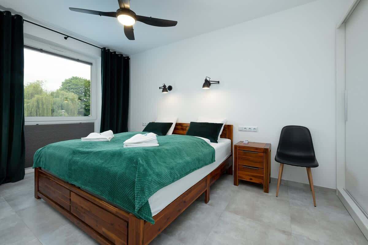 1 soverom, strykejern/-brett, wi-fi og sengetøy