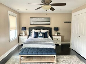 3 bedrooms, iron/ironing board, travel crib, WiFi (free)