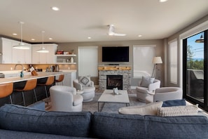 Main level family room
 - Beach House on Crystal Lake - Private Beach, Appointed by West Elm (Beulah)