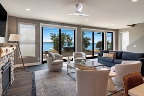 main level family room - Beach House on Crystal Lake - Private Beach, Appointed by West Elm (Beulah)