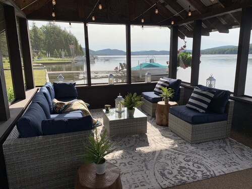 Beautiful 4th Lake Home with 3 Kings, Jacuzzi Tub, and Gazebo