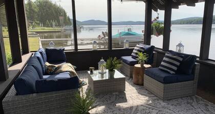 Beautiful 4th Lake Home with 3 Kings, Jacuzzi Tub, and Gazebo