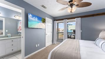 3 chambres, fer et planche à repasser, Wi-Fi, draps fournis