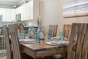 Dining - Beachside Coastal Cottage| 300 Steps to Sand (Mexico Beach)