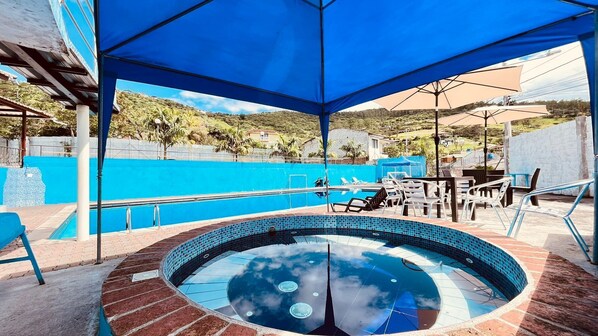 Außenpool, beheizter Pool