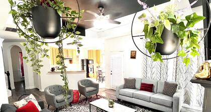 Remodeled luxury with Proximity