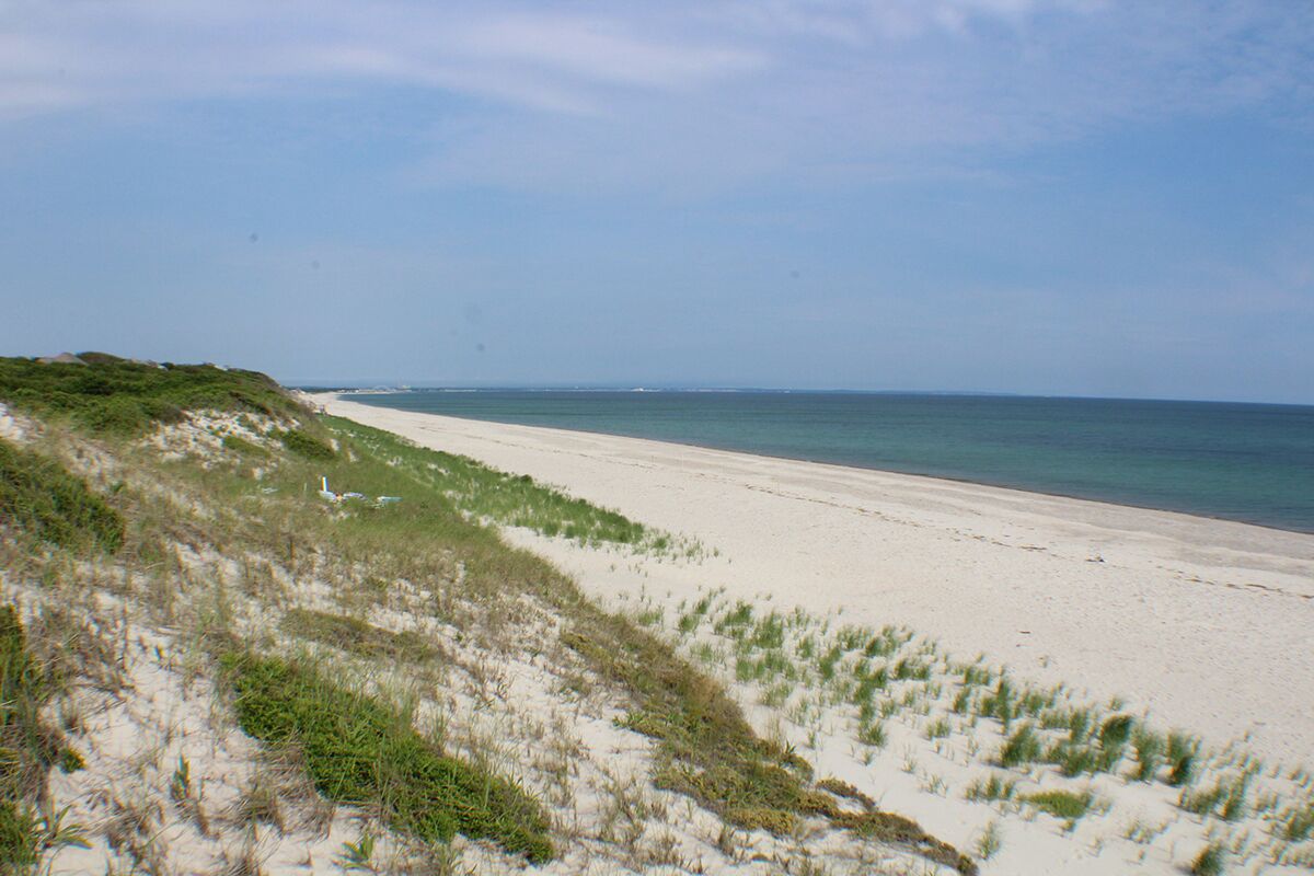 E. Sandwich Waterfront, Extraordinary Panoramic Bay Views, Private Beach: 014-S
