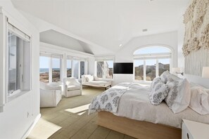5 chambres, fer et planche à repasser, Wi-Fi gratuit, draps fournis