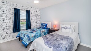 4 bedrooms, iron/ironing board, free WiFi, bed sheets