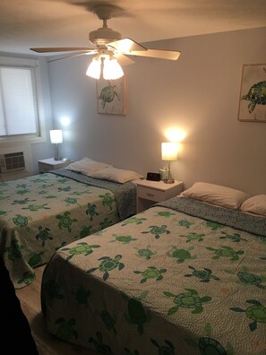 2 makuuhuonetta, silitysrauta/-lauta, ilmainen Wi-Fi