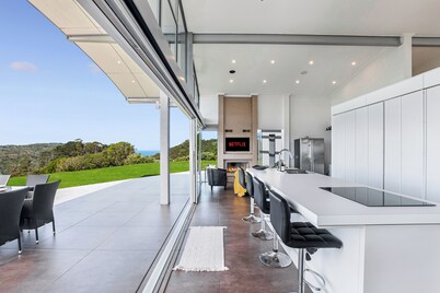 Luxury Hilltop Villa with Breathtaking Views- Perfect for Family Stays & Events