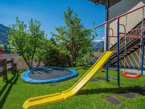 Children's area - Fine apartment with private terrace (Westendorf)