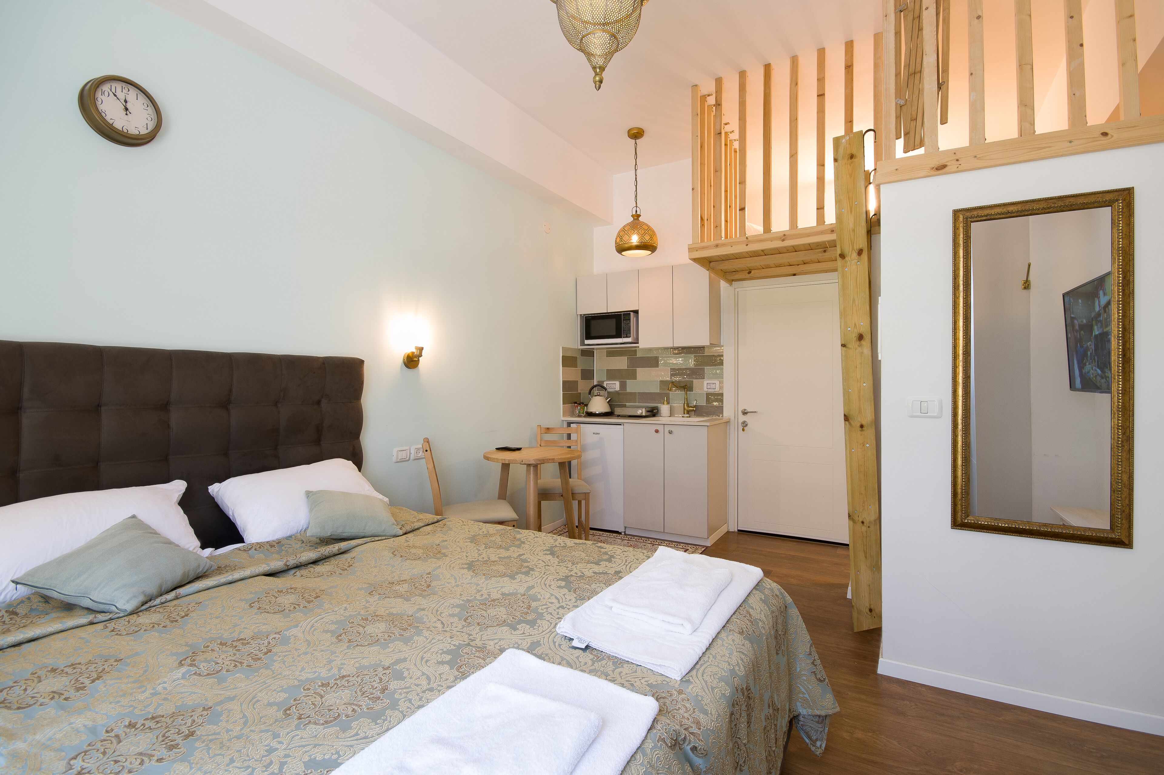 80 JAFFA ST Mahne yehuda market location