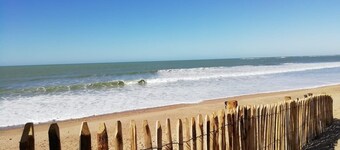 Comfortable House, 300m from Grande Plage des Dunes, with WiFi and Parking