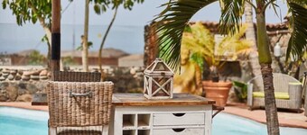 Private Villa With Saltwater Pool-15 Mins to Beach