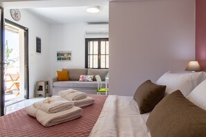 2 chambres, fer et planche à repasser, Wi-Fi gratuit, draps fournis