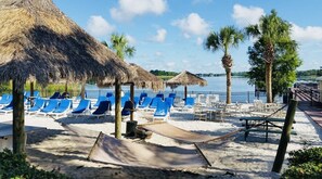 Property grounds - Chic Disney Condo/w Fireplace at Bahama Bay Resort 15 mins from Disney  (Davenport)