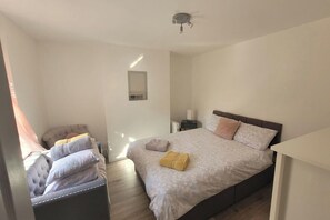 1 chambre, Wi-Fi gratuit, draps fournis