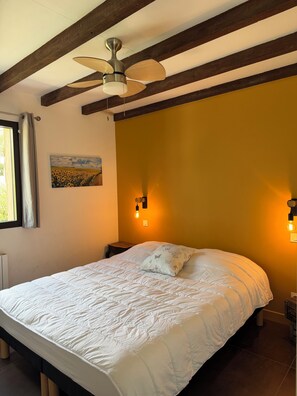 4 Schlafzimmer, Bügeleisen/Bügelbrett, kostenloses WLAN