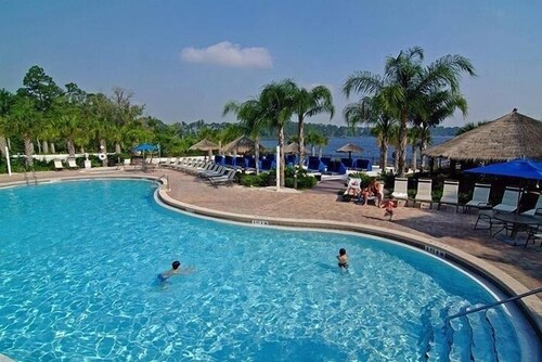 Amazing Villa Near Disney At The Bahama Bay Resort 2 Bedroom Villa by RedAwning