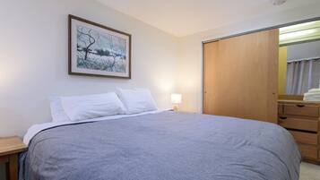 Condo, 1 Bedroom | 1 bedroom, laptop workspace, free WiFi, bed sheets