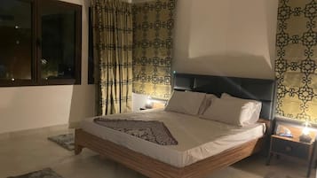 4 Schlafzimmer, Bügeleisen/Bügelbrett, WLAN, Bettwäsche