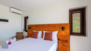 4 bedrooms, WiFi, bed sheets