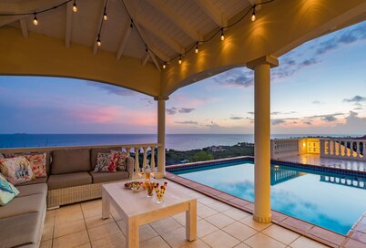 Villa Azure Rose - Coral Estate