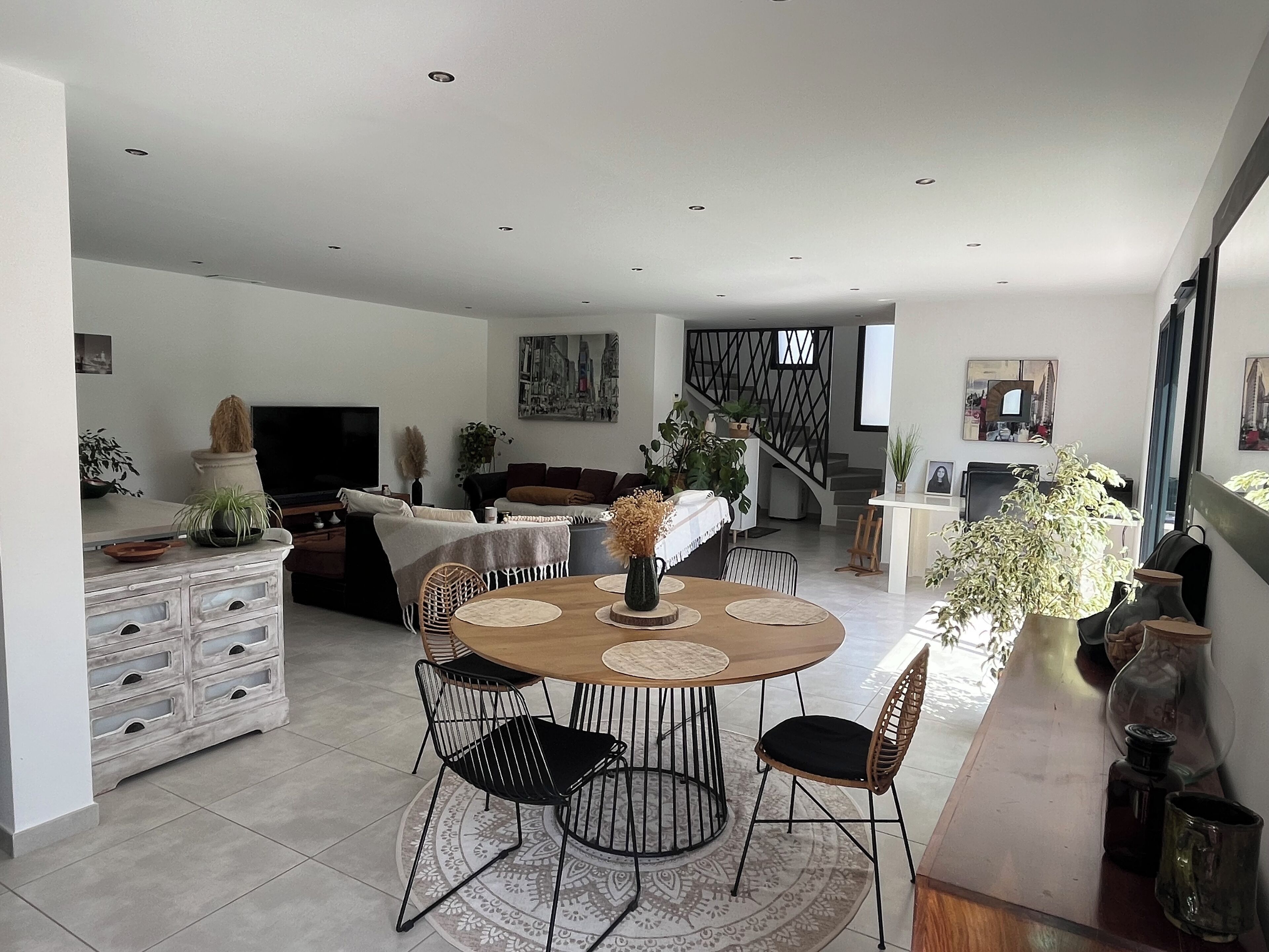 Villa 130 M², Swimming Pool, Garage In Provence - Orange