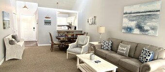 CAROL'S GETAWAY near Sandy Beach