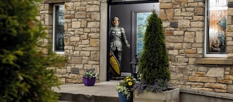 Luxury 15-Bed Manor | Sleeps 30+ | All Ensuite Rooms