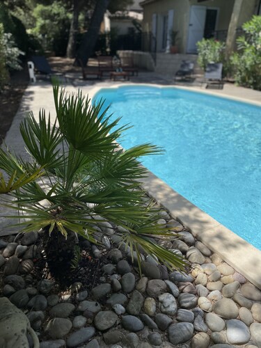 Maison de vacances avec piscine privée et climatisation au cœur des Alpilles