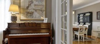 Cozy, Historic Family Home