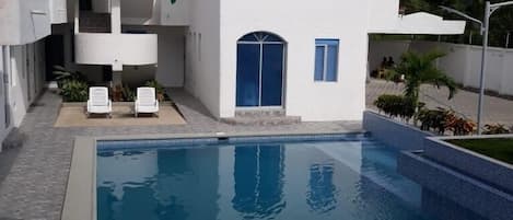 Piscine extérieure