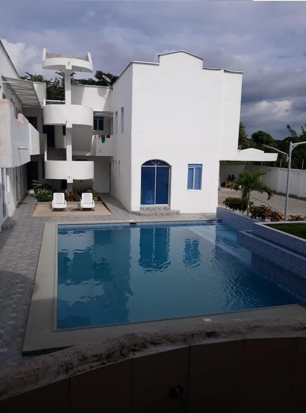 Piscina a l'aire lliure 