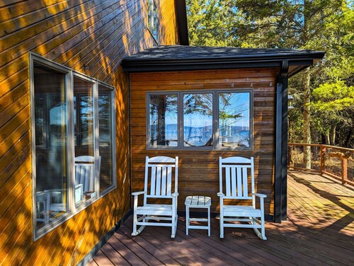 Cedar Lodge on Lake Michigan