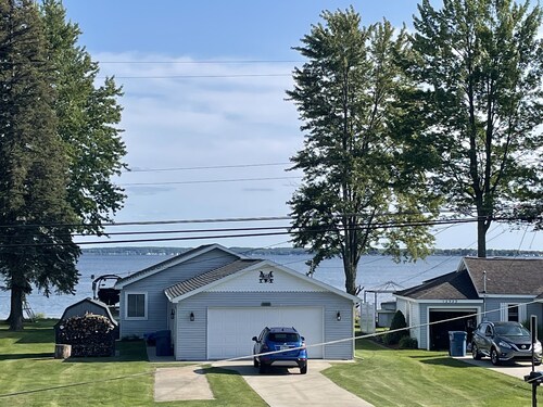 Houghton Lake and Higgins Lake family adventures await! 