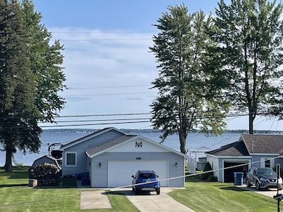 Houghton Lake and Higgins Lake family adventures await!