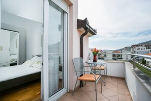 Comfort Double Room | Balcony view - Apartments Bili (Trogir)