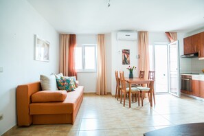 Standard-Apartment, 1 Schlafzimmer | Esszimmer