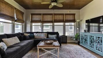 Smart TV, books, offices