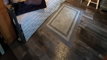 2 slaapkamers, een bureau, gratis wifi, beddengoed